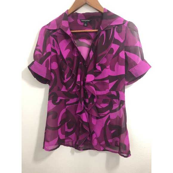 Banana Republic Pink Camo Ruffled Button Down shirt size medium - Picture 2 of 5